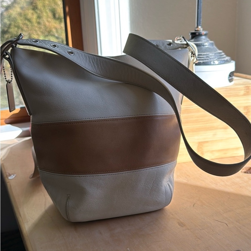 Coach Madison Leather Duffle Shoulder Bag 9173 🤎✨ - Picture 4 of 11